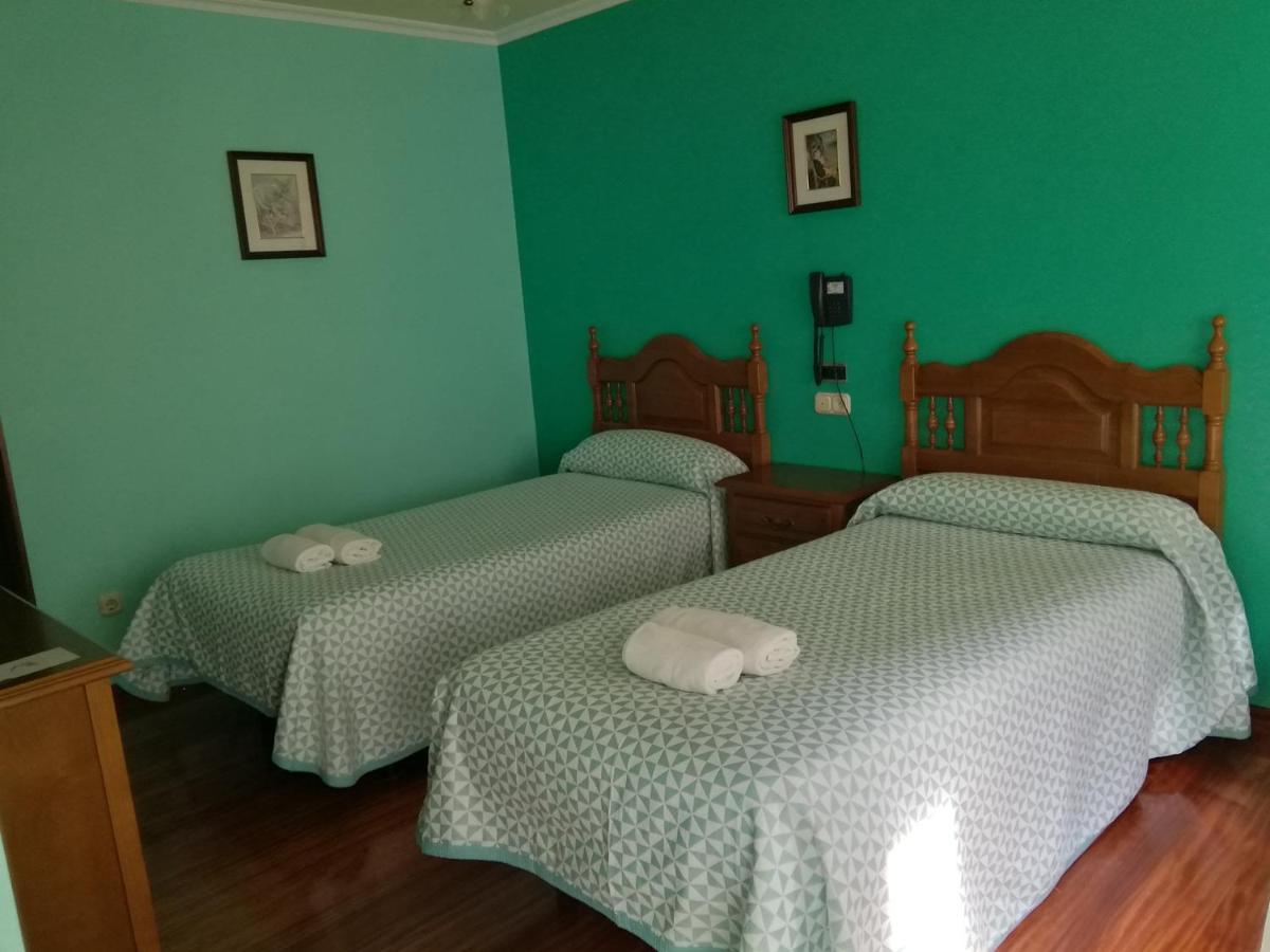 Pico Sacro I Hostal-Pension Σαντιάγο ντε Κομποστέλα Εξωτερικό φωτογραφία
