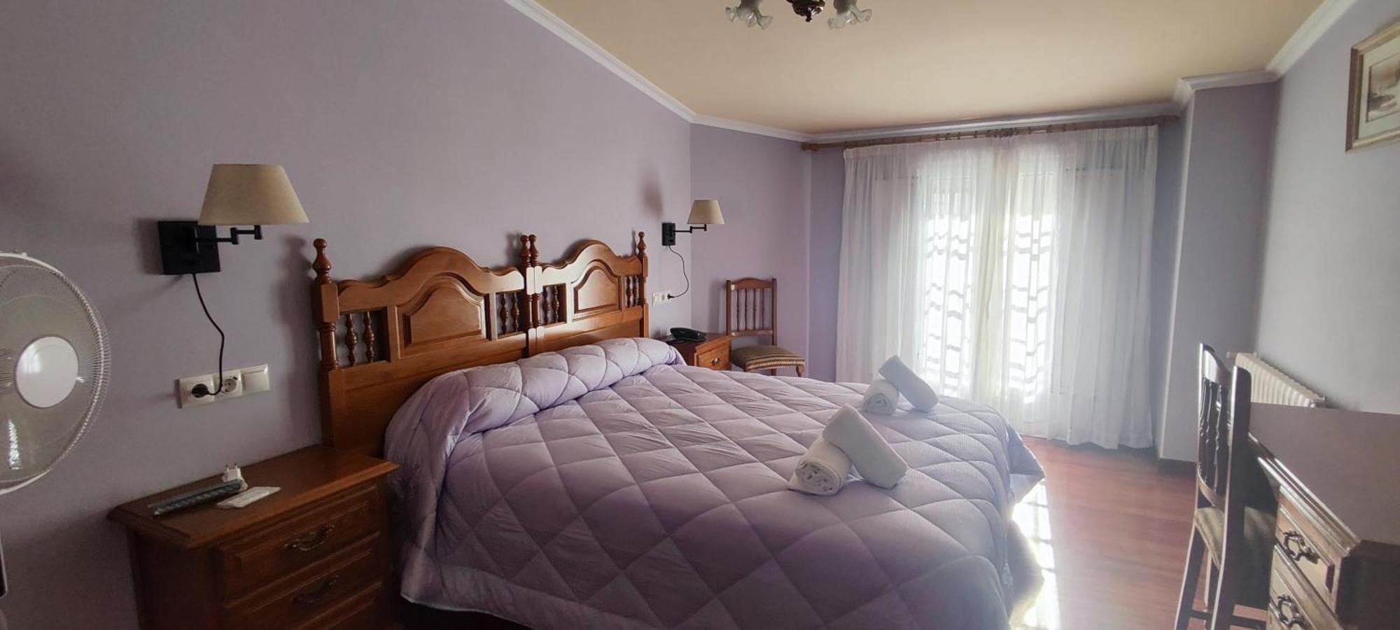 Pico Sacro I Hostal-Pension Σαντιάγο ντε Κομποστέλα Δωμάτιο φωτογραφία